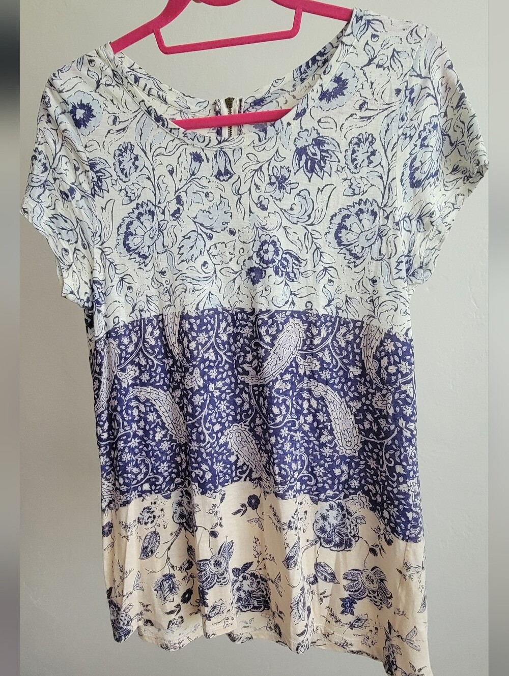 Lucky Brand Blue, White, Cream Short Sleeve Top M